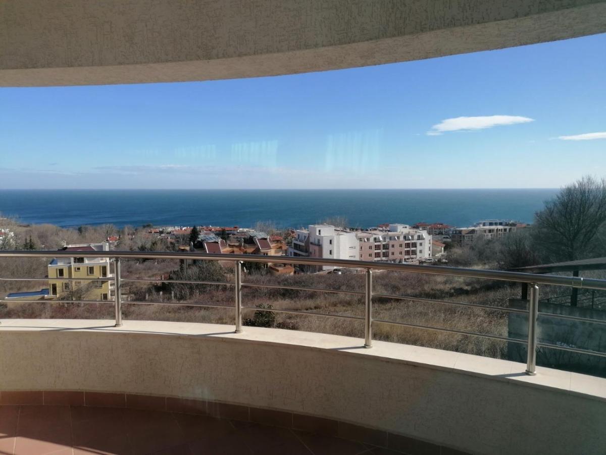 Sun Gates Byala Apartment Byala  Ngoại thất bức ảnh