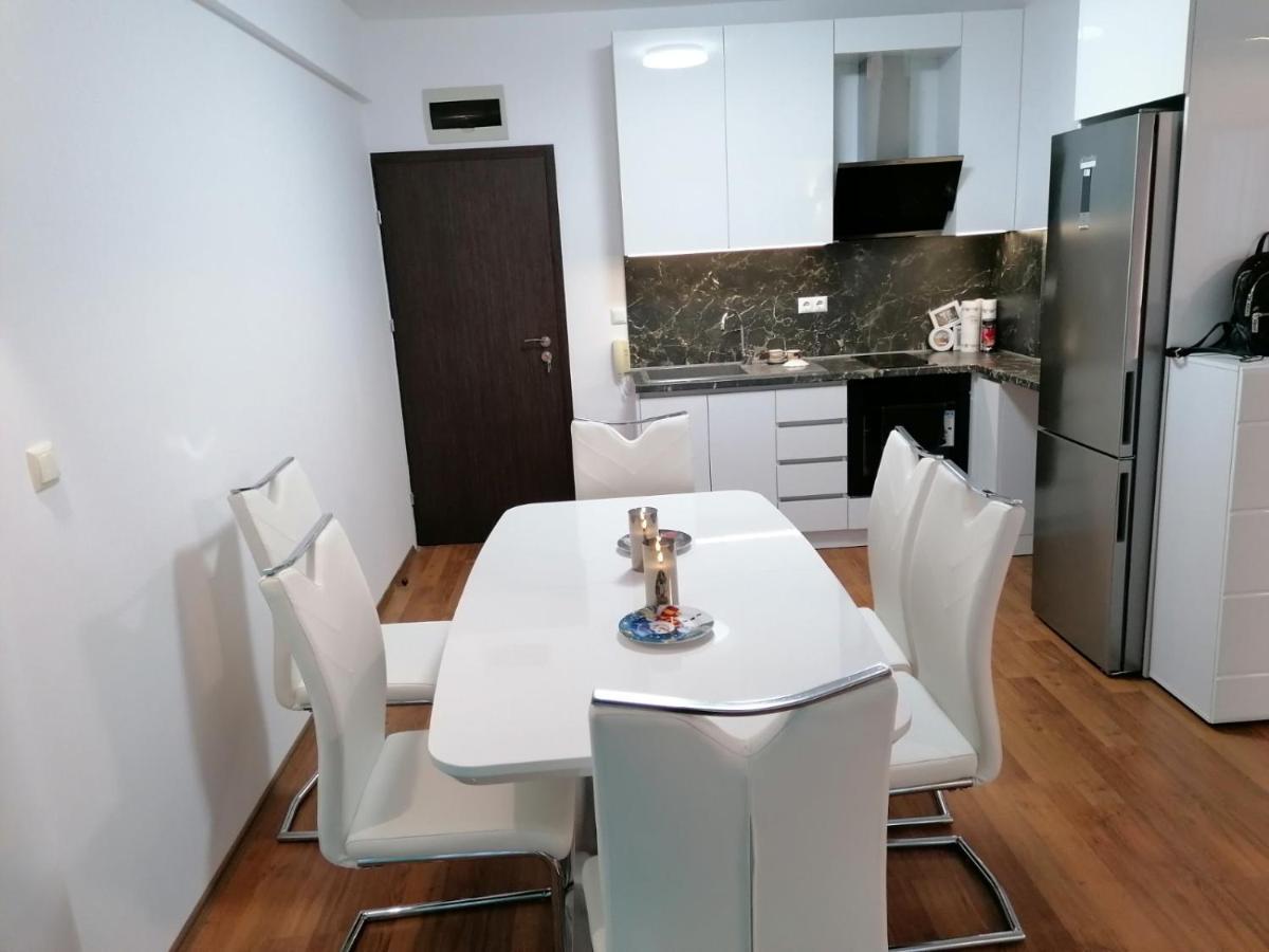 Sun Gates Byala Apartment Byala  Ngoại thất bức ảnh