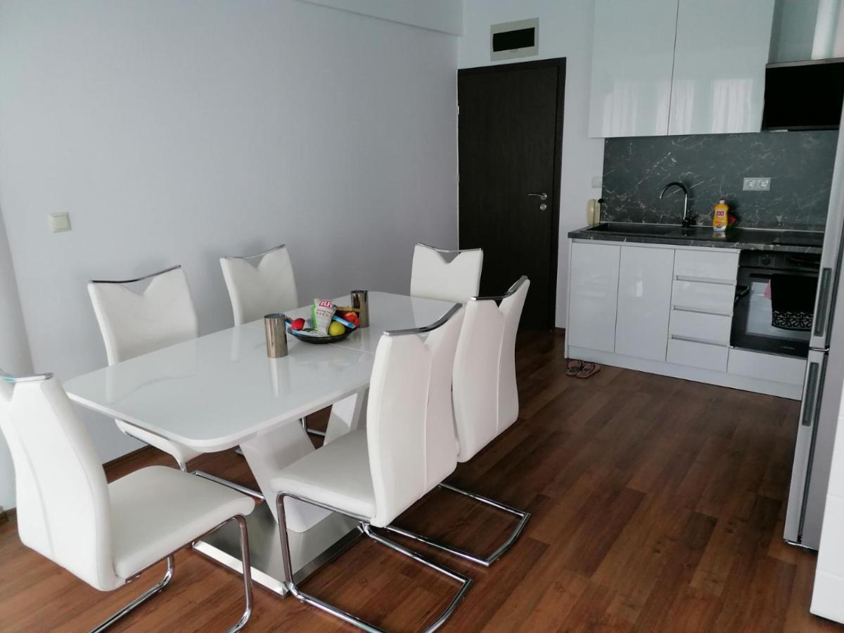 Sun Gates Byala Apartment Byala  Ngoại thất bức ảnh